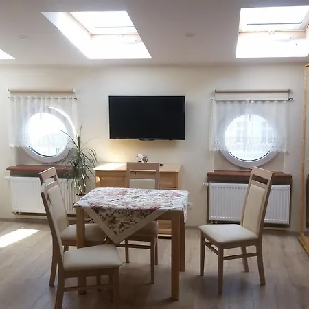 Bed and Breakfast Roza 3*