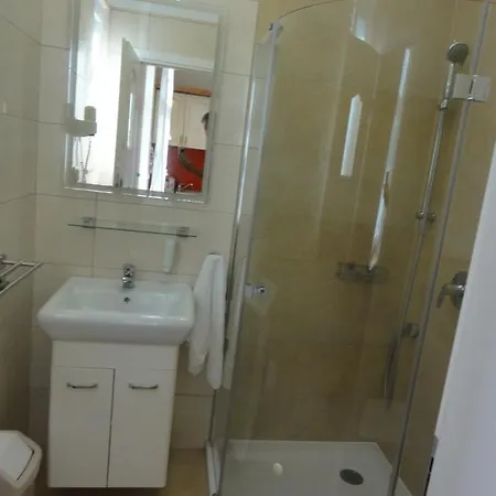 Roza Bed and Breakfast Σόποτ
