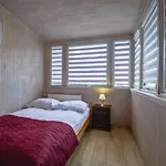 Roza Bed & Breakfast 3*