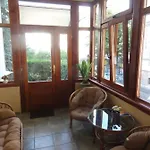 Roza Bed & Breakfast