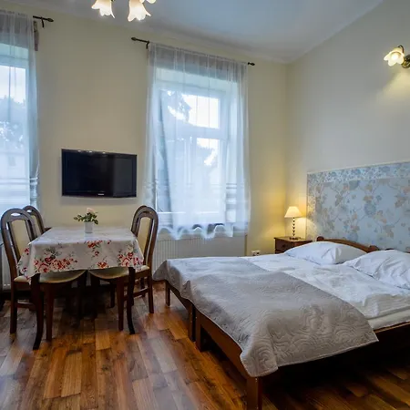 Bed & Breakfast Roza 3*