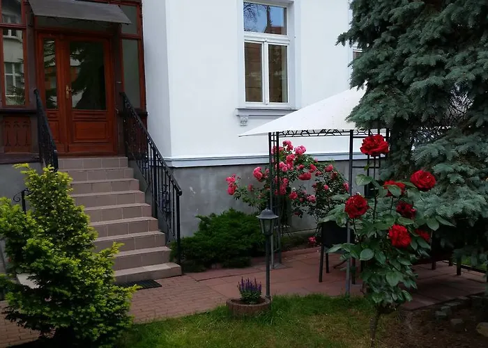 فندق مبيت وإفطار Roza