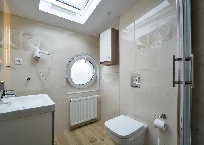 Roza Bed & Breakfast