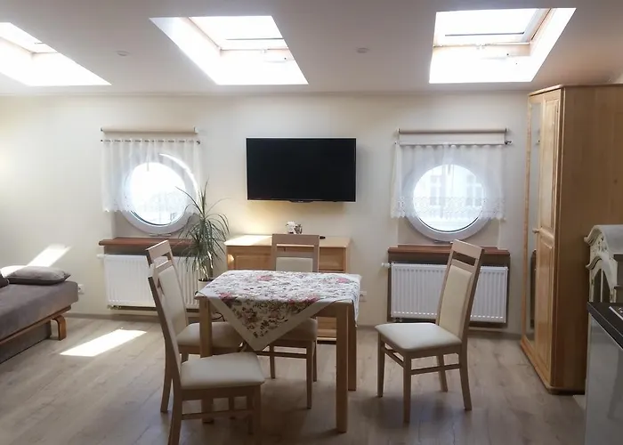 فندق مبيت وإفطار Roza 3*